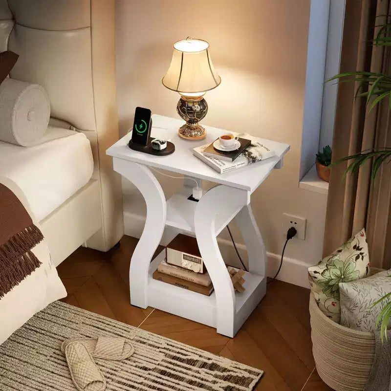 Tables d'appoint Costway avec station de charge, ensemble de 2 tables d'appoint à 3 niveaux avec ports USB et prises