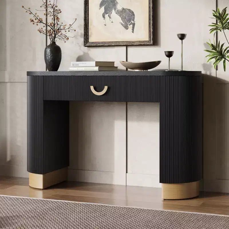 Console moderne avec tiroir de rangement, table d'entrée avec design côtelé vertical et accents dorés pour couloir ou salon - Panipeachy