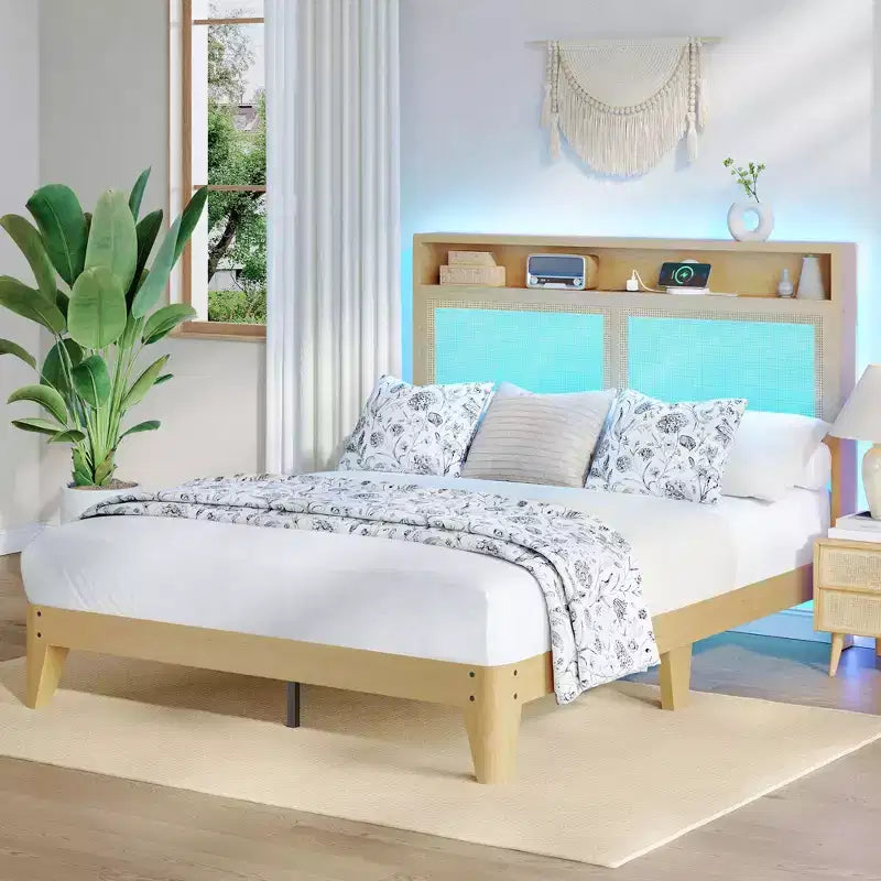 Cadre de lit en rotin, cadre de lit avec tête de lit à 2 niveaux de rangement, support à lattes en bois robustes, rangement sous le lit, aucun sommier tapissier requis