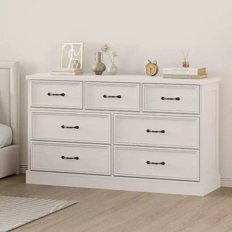 Commode de rangement de 140 cm de large à 7 tiroirs, commode de style ferme à 7 tiroirs avec base robuste, meuble TV en bois pour chambre à coucher, salon ou chambre d'enfant