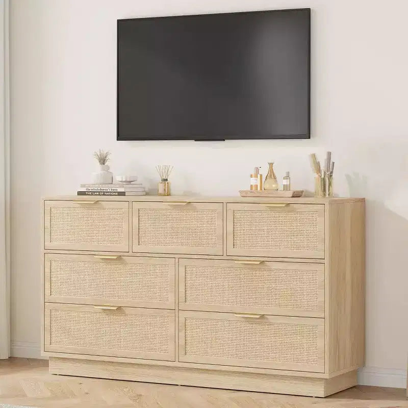 Commode à 7 tiroirs en rotin de 140 cm de large, avec poignées métalliques et base robuste en bois, pour chambre, salon ou chambre d'enfant