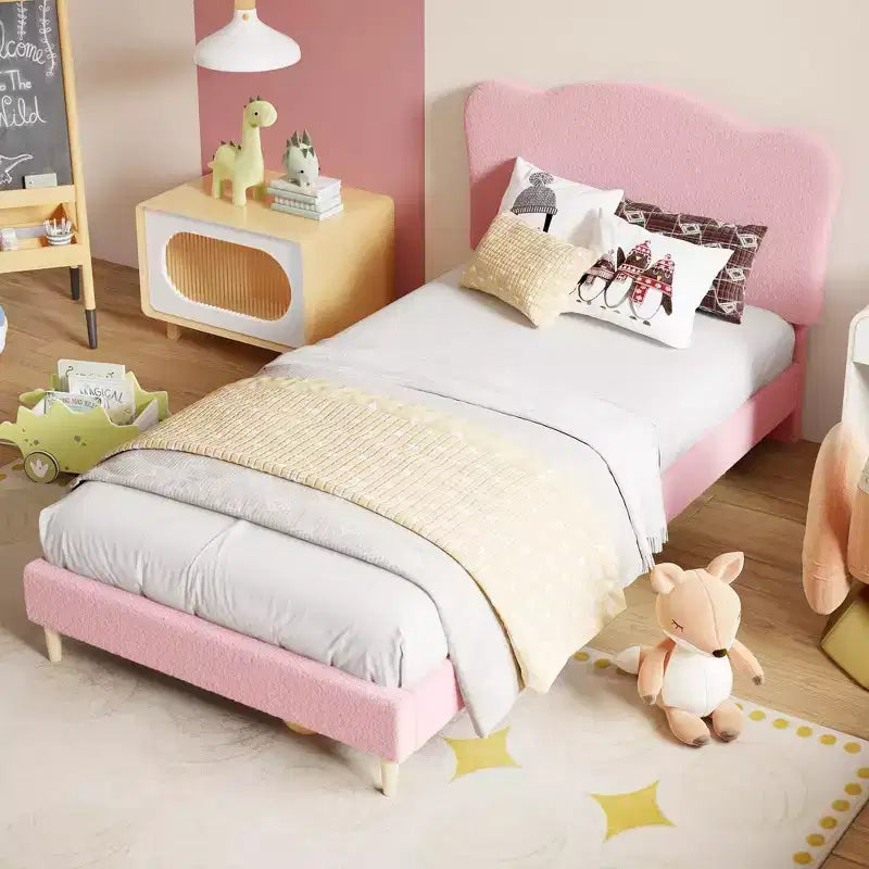 Cadre de lit double rembourré pour enfants avec tête de lit festonnée, lit double mignon en velours pour filles, garçons, lit plateforme robuste, pas besoin de sommier tapissier