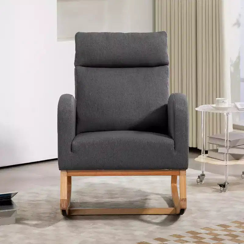 Fauteuil à bascule gris rembourré avec base en bois, dossier rembourré et poches latéralesFauteuil planeur moderne pour la chambre de bébé, le salon ou la chambre à coucher