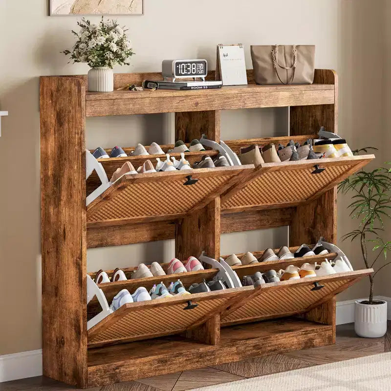 Meuble à chaussures avec 4 tiroirs basculants, organisateur de rangement de chaussures dissimulé avec portes en rotin, armoire à chaussures autoportante pour le salon