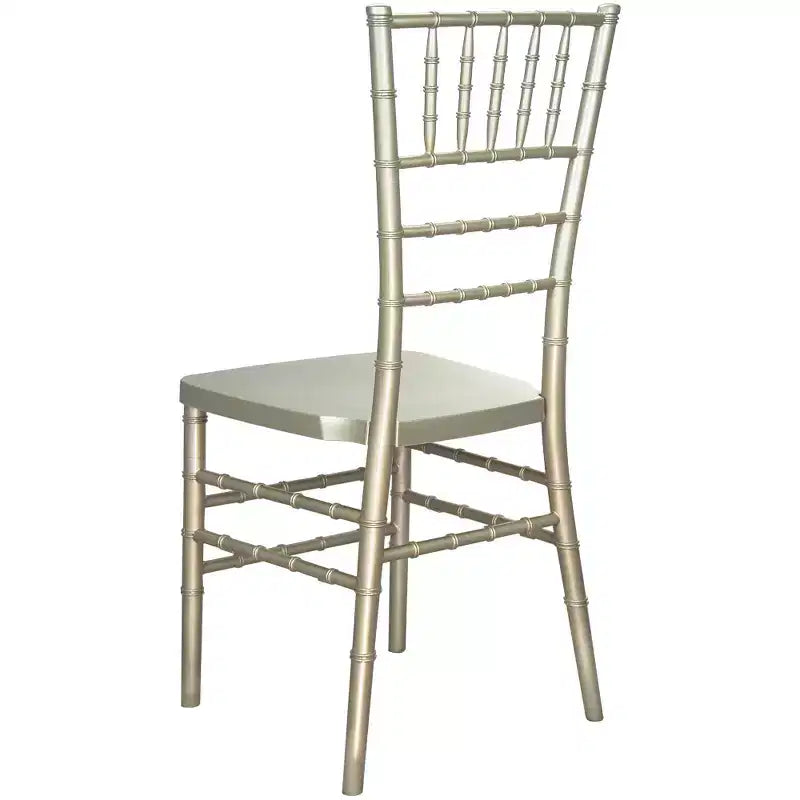 Chaise Chiavari en résine Emma et Oliver