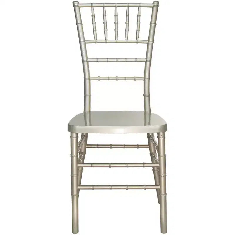 Chaise Chiavari en résine Emma et Oliver