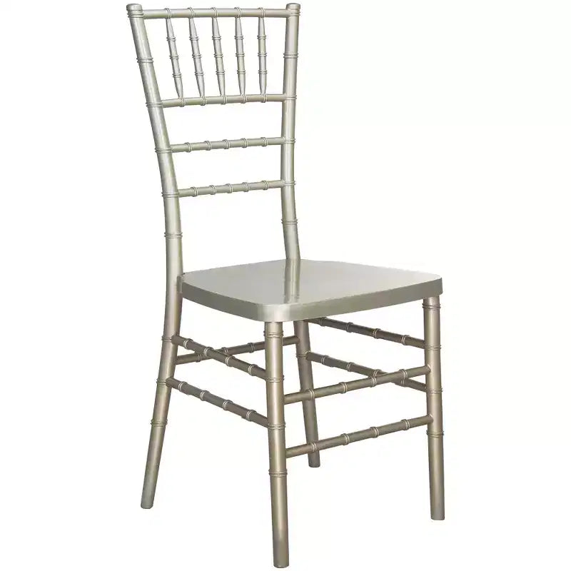 Chaise Chiavari en résine Emma et Oliver