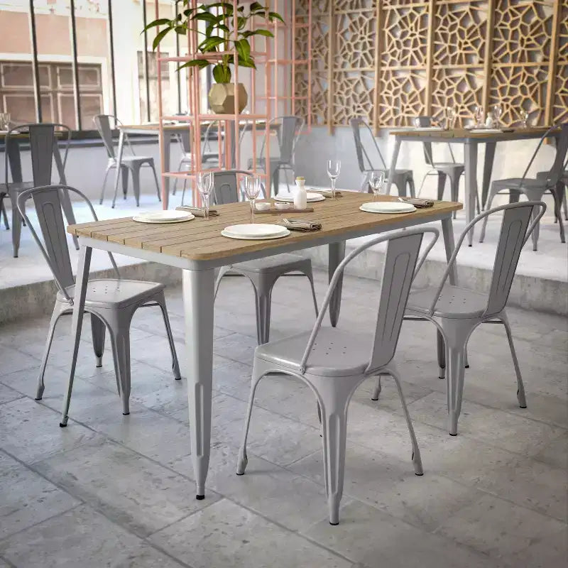 Flash Furniture Declan, table de salle à manger commerciale intérieure/extérieure avec trou pour parasol, plateau en polyrésine toutes saisons 30 x 60 et base en acier
